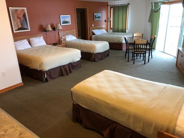 Hotel Longliner And Sitka